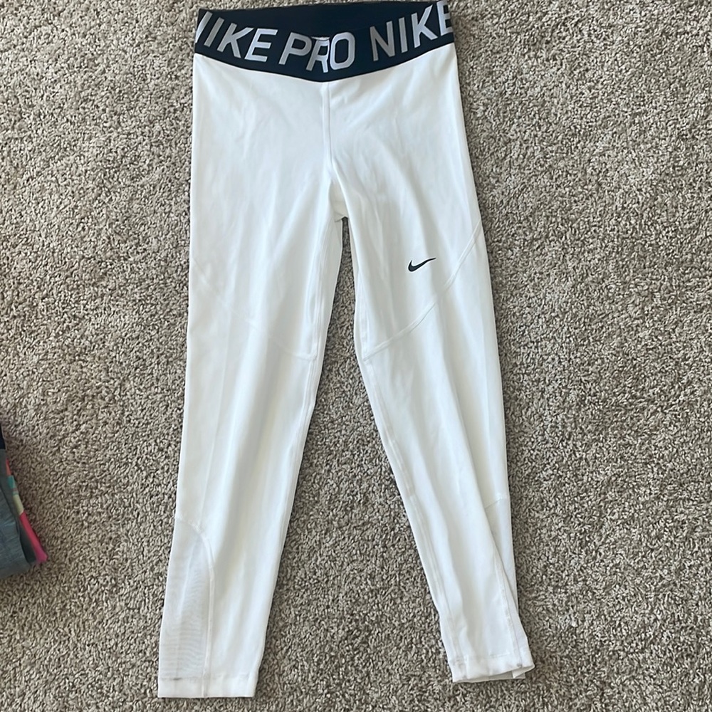 Nike pro leggings